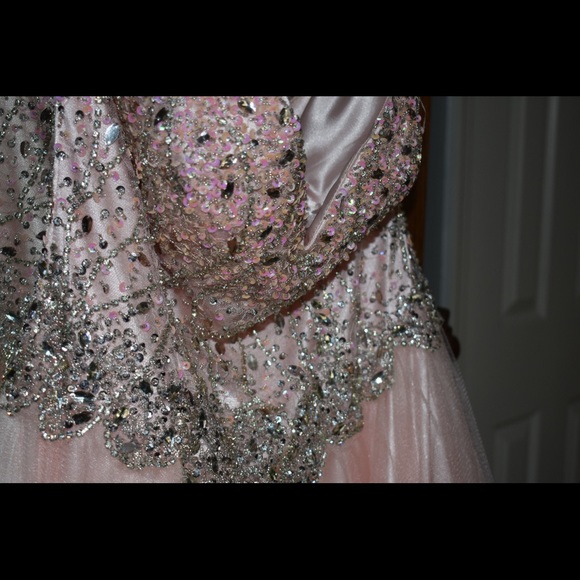 Princess pink prom dress - Picture 2 of 6